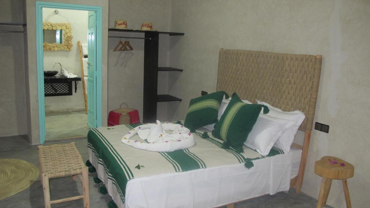 Family Village Marrakech Марракеш Экстерьер фото